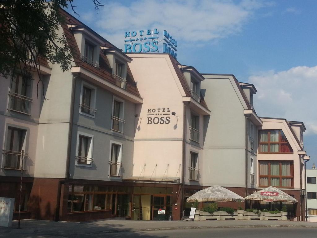 Hotel Boss ชิลินา ภายนอก รูปภาพ